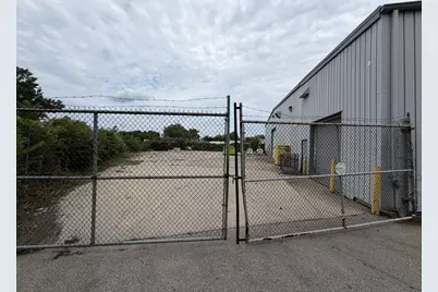 3120  64th St, Kenosha, WI 53142 - Photo 9