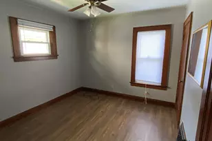 2156 S Livingston Terrace, West Allis, WI 53219 - Photo 3