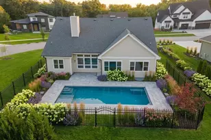 N55W25226 Crescent Hill Dr, Sussex, WI 53089 - Photo 43