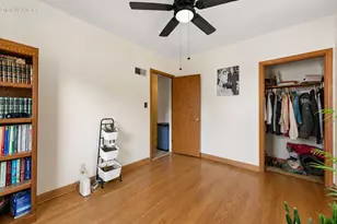 5644 N Paradise Ln, Glendale, WI 53209 - Photo 25