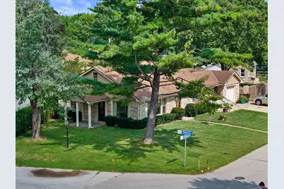 5644 N Paradise Ln, Glendale, WI 53209 - Photo 43