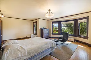 2625 N Wahl Ave, Milwaukee, WI 53211 - Photo 19