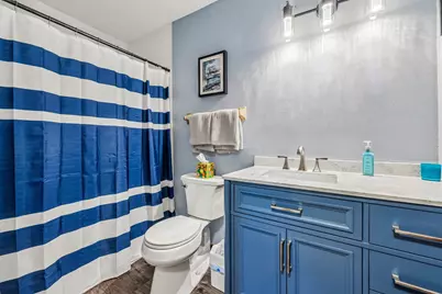 N85W15700  Ridge Rd #307, Menomonee Falls, WI 53051 - Photo 25