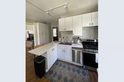 140 E Vine St, Milwaukee, WI 53212 - Photo 5