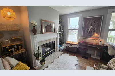 140 E Vine St, Milwaukee, WI 53212 - Photo 9