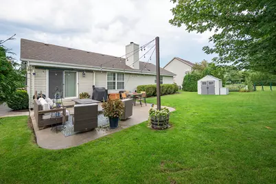 4011 W Whispering Ridge Pass, Franklin, WI 53132 - Photo 33