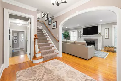 2516 N 90th St, Wauwatosa, WI 53226 - Photo 5