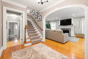 2516 N 90th St, Wauwatosa, WI 53226 - Photo 5