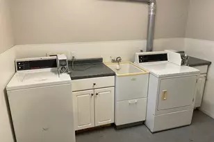 3313 W Wells St, Milwaukee, WI 53208 - Photo 29