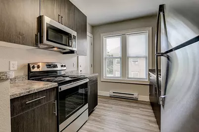 3313 W Wells St #3319, Milwaukee, WI 53208 - Photo 5