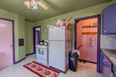 3221 W Oklahoma Ave, Milwaukee, WI 53215 - Photo 13