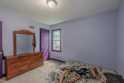 3221 W Oklahoma Ave, Milwaukee, WI 53215 - Photo 9