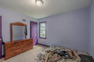 3221 W Oklahoma Ave, Milwaukee, WI 53215 - Photo 9