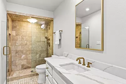 9648 N Columbia Dr, Mequon, WI 53092 - Photo 47