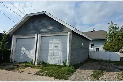 9301 W Greenfield Ave, Milwaukee, WI 53214 - Photo 33