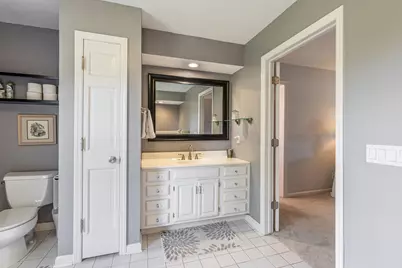 10434 N Haddonstone Pl, Mequon, WI 53092 - Photo 21