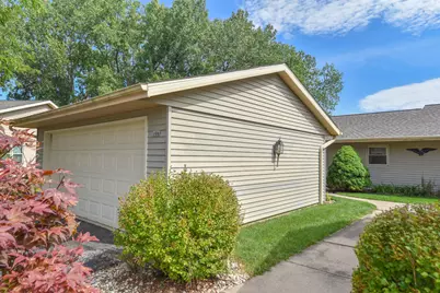 106  Tamarack Cir, Hartford, WI 53027 - Photo 15