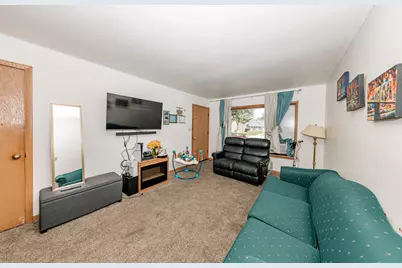 1536  David Ln, Waukesha, WI 53189 - Photo 17