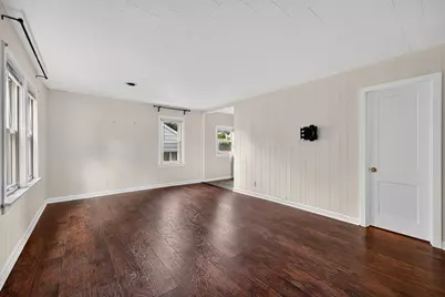 744 N 115th St, Wauwatosa, WI 53226 - Photo 5