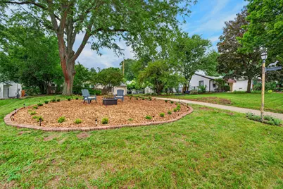 744 N 115th St, Wauwatosa, WI 53226 - Photo 25