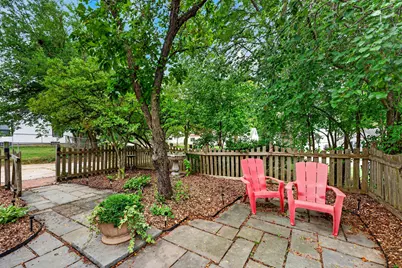 744 N 115th St, Wauwatosa, WI 53226 - Photo 3