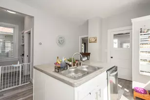2572 S Howell Ave, Milwaukee, WI 53207 - Photo 25