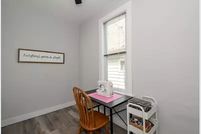 2572 S Howell Ave, Milwaukee, WI 53207 - Photo 9