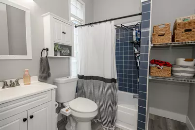 2572 S Howell Ave, Milwaukee, WI 53207 - Photo 27