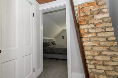 2572 S Howell Ave, Milwaukee, WI 53207 - Photo 31