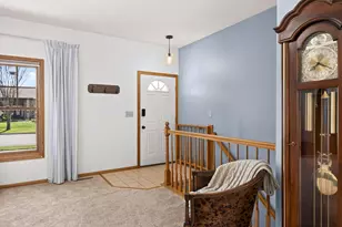 1907 Evenson Dr, Onalaska, WI 54650 - Photo 3