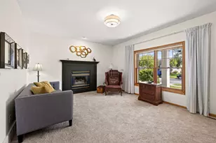 1907 Evenson Dr, Onalaska, WI 54650 - Photo 5