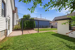 3331 W Lapham St, Milwaukee, WI 53215 - Photo 27