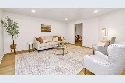 S26W26876  Mac Arthur Rd, Waukesha, WI 53188 - Photo 11