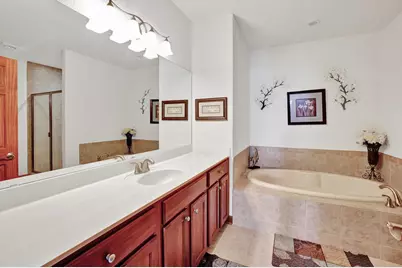 1774  Regal Ct, Oconomowoc, WI 53066 - Photo 15