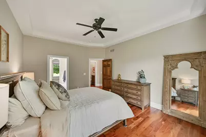 W174N7452  Wilson Dr, Menomonee Falls, WI 53051 - Photo 17