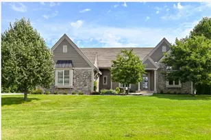 W174N7452 Wilson Dr, Menomonee Falls, WI 53051 - Photo 1