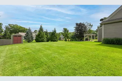 W174N7452  Wilson Dr, Menomonee Falls, WI 53051 - Photo 33