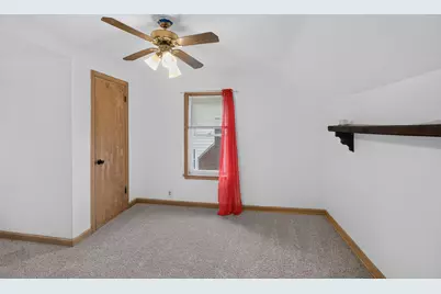 1641 S 81st St, West Allis, WI 53214 - Photo 11