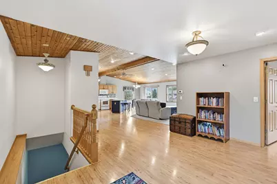 7844  Lakeview Rd, Racine, WI 53185 - Photo 3