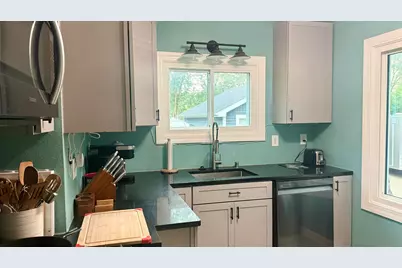 223 W State Rd, North Prairie, WI 53153 - Photo 9