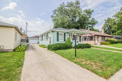 226  Mertens Ave, Racine, WI 53405 - Photo 11