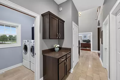 1347 W Stillwater Cir, Mequon, WI 53092 - Photo 13