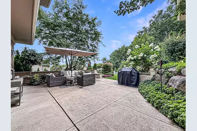 3607  Oak Valley Ln, Waukesha, WI 53188 - Photo 35