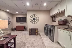 3607 Oak Valley Ln, Waukesha, WI 53188 - Photo 27