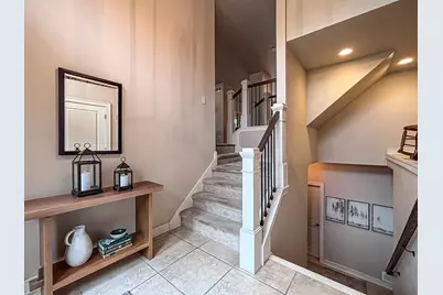 3607  Oak Valley Ln, Waukesha, WI 53188 - Photo 5