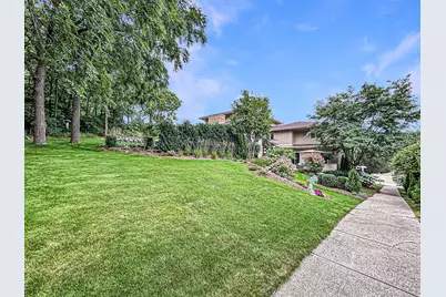 3607  Oak Valley Ln, Waukesha, WI 53188 - Photo 41