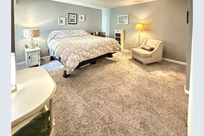 W170N11411  Armada Dr #5, Germantown, WI 53022 - Photo 13