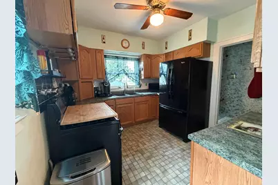 152  14th St, Fond du Lac, WI 54935 - Photo 5