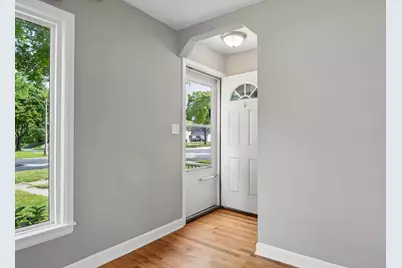 531 E Morgan Ave, Milwaukee, WI 53207 - Photo 3