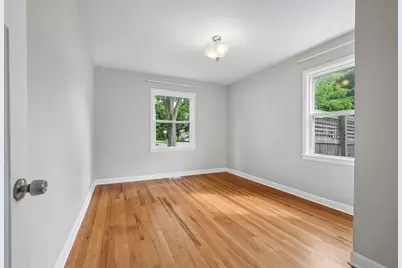531 E Morgan Ave, Milwaukee, WI 53207 - Photo 15